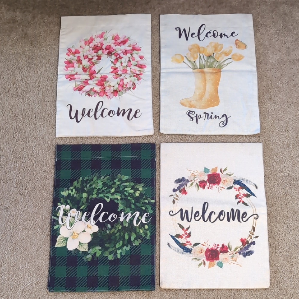 Set Of 4 Spring/Floral Garden Flags